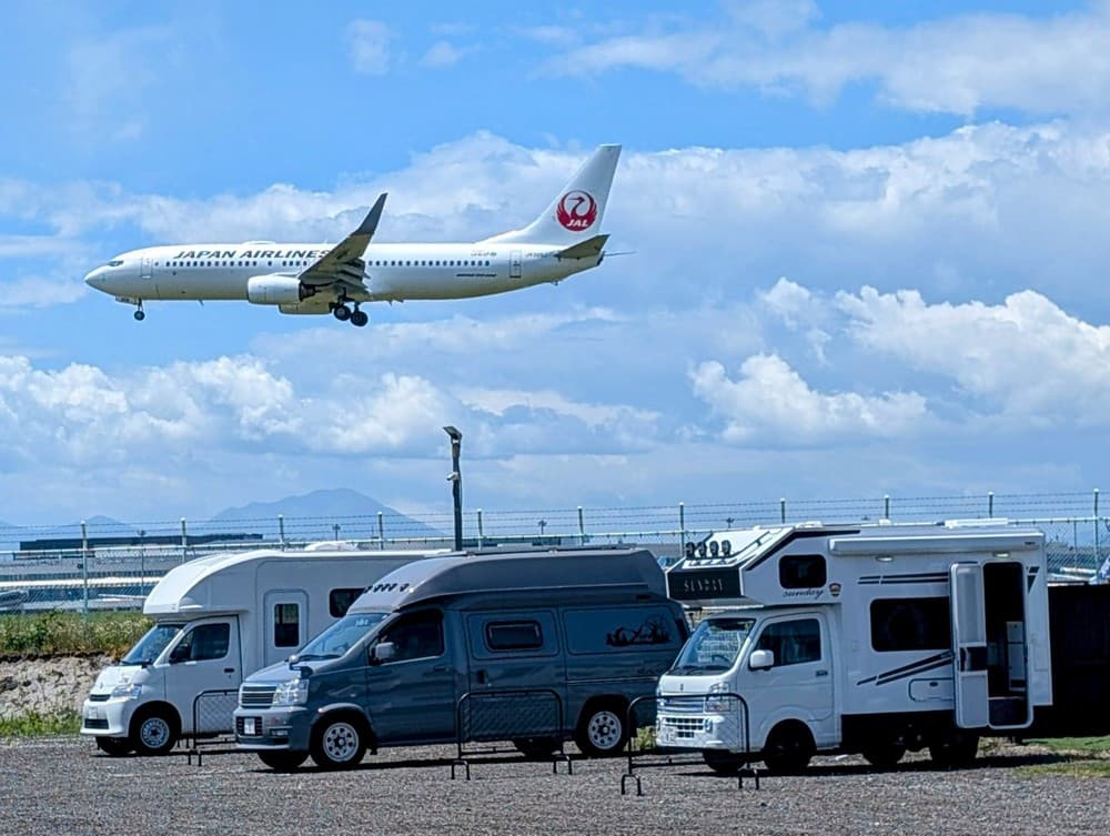 RVパーク旅する車新千歳空港BASE